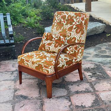 1950s-60s Mid Century Modern, Bohemian Chic Floral Arm Chair, Pristine Fabric Upholstery, Excellent Condition and Comfortable 
