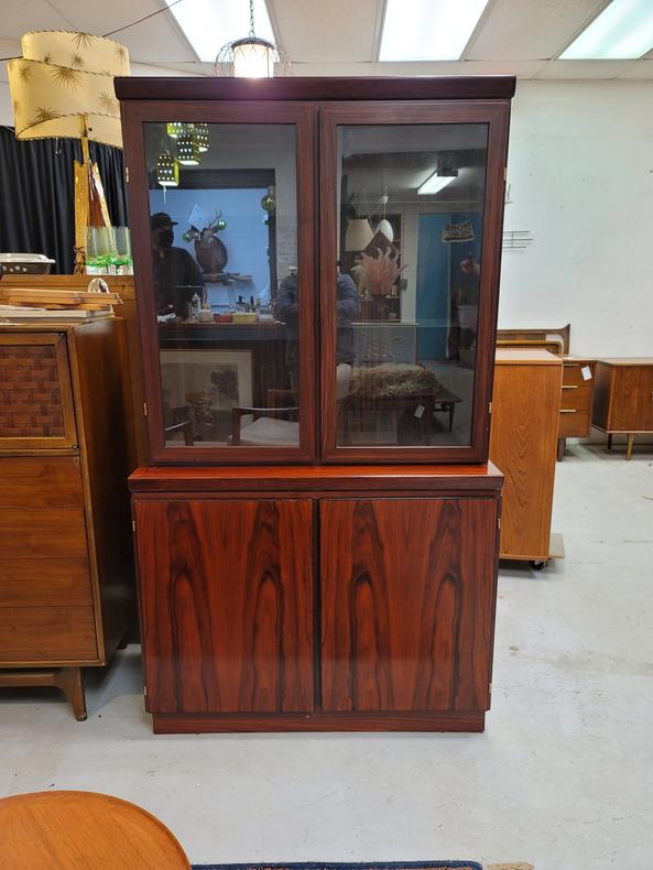 Rosewood Two-Piece Lighted China Hutch