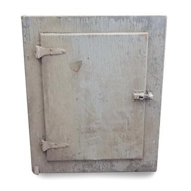 Antique 31.5 in. Distressed Gray Flush Freezer Door