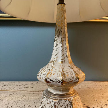 Savoy China Lamp 24k Gold Splatter Design 
