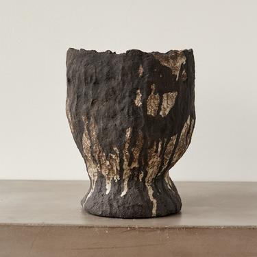 Jojo Corväiá Carved Ceramic Vase, V-1123