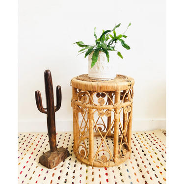 Vintage Curled Wicker Plant Stand Stool 