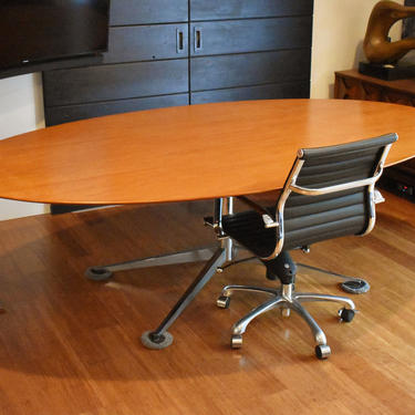 Restored 96&amp;quot; Florence Knoll Table Desk in Teak, circa 1960s (model 2480) 