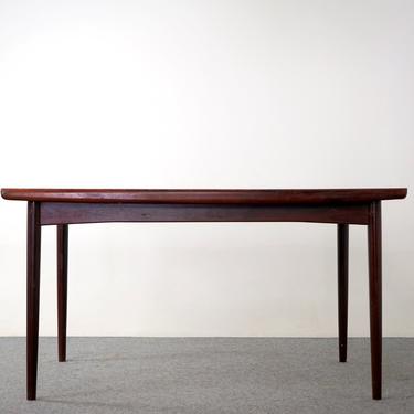 Danish Modern Rosewood Dining Table - (319-083) 