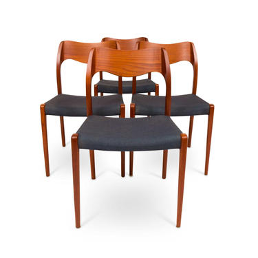 Set of Four Vintage Møller Model 71 Dinning Chairs 