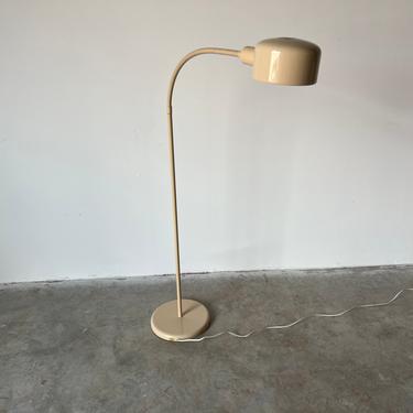 1970s Mid-Century Adjustable Gooseneck Floor Lamp. 