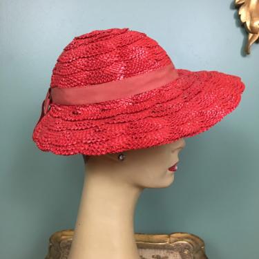 1940s hat, red straw hat, wide brim hat, vintage 40s hat, scalloped, summer, film noir style, platter hat, rockabilly, 22 inch, saucer, vlv 