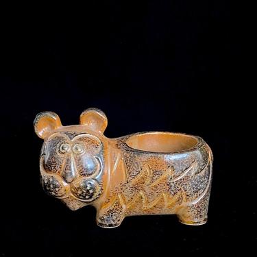 Vintage 1970s Whimsical Modern Miniature Small Figural Ceramic Pottery Planter in the form of a TIGER Cat New Trends Inc JAPAN 