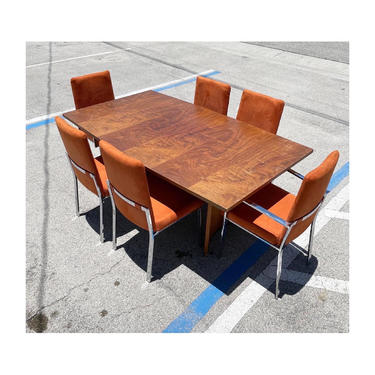 Mid Century Modern Dining Table and Chairs 