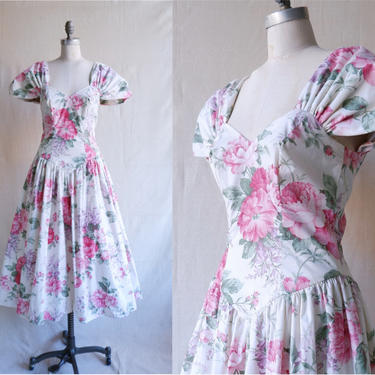Vintage 80s Sweetheart Floral Dress/ 1980s Romantic White Floral Full Skirt/ Size Medium 