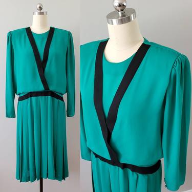 1980s Does 1920s Drop Waist / Yoke Waist Dress 20s Party Dress 80's Women's Vintage Size Large 