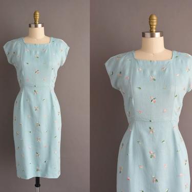 vintage 1950s dress | Beautiful Pink & Green Embroidered Leaf Linen Pencil Skirt Dress | Medium | 50s vintage dress 