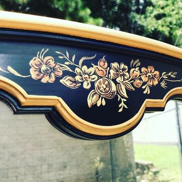 Beautiful vintage Drexel Heritage asian style mirror 