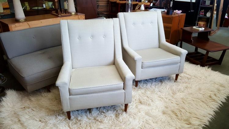 Pair of Mid-Century Modern armchairs with Knoll upholstery