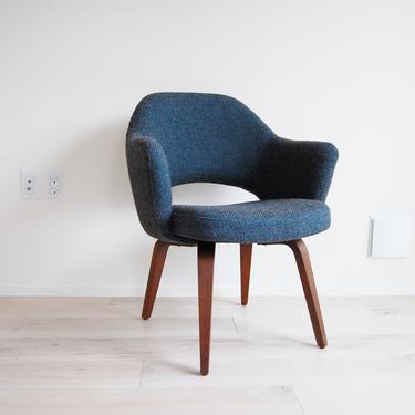 Knoll Eero Saarinen Executive Armchair with Wood Legs 
