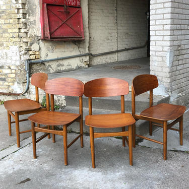 Borge Mogensen Model 122 Dining Chairs 