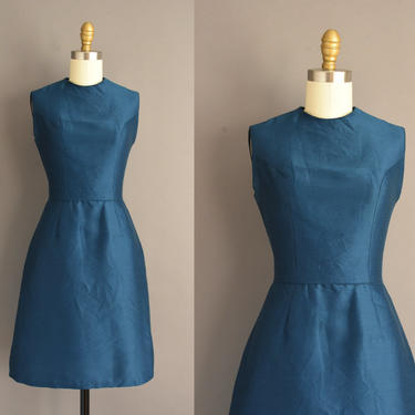vintage 1960s dress | Midnight blue silk cocktail dress | Small Medium | 1960s dress 