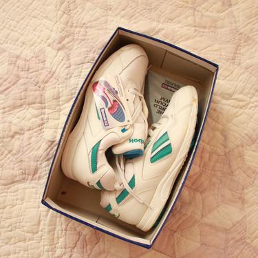 90s Deadstock Reebok Women's Sneakers White Walking Shoes Trainers Size 7 