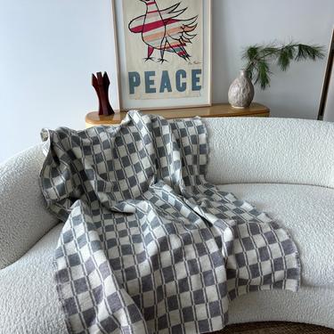 Vintage Cream Grey Patterned Throw Blanket | Cotton Blend Checkerboard Coverlet | 60&amp;quot; x 80&amp;quot; | BL027 