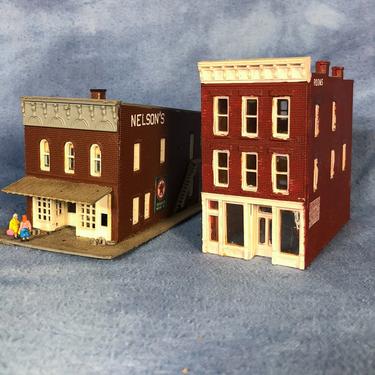 Vintage Pair of Small Town America Store and Hotel Buildings, N Scale 