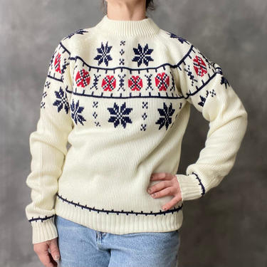 Vintage 70's Nordic Style Snowflake Mock Sweater, Size Medium 