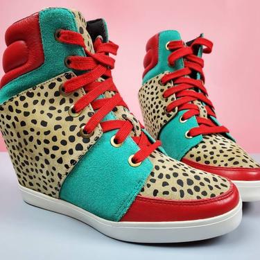 Y2k hidden wedge sneakers. Colorblock leopard animal print. Aqua & red leather/suede. Retro 80s vibes. By Volcom. Like new (Size7) 