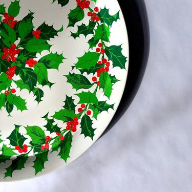 Vintage Christmas Holly Tray - Hallmark, Mid Century Modern, Red Green White, Round, Retro Holiday Decoration Decor, Magnetic, Wreath, Bar 
