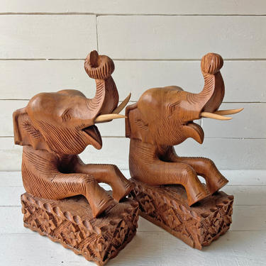 Vintage Indian Elephant Bookends, Hand Carved Tongue And Groove Wood // Good Luck Trunk Up Elephant // Teakwood Elephant Bookends // Gift 