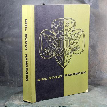 1961 Girl Scout Handbook - 28th Printing - Intermediate Program - Vintage Girl Scouts | FREE SHIPPING 