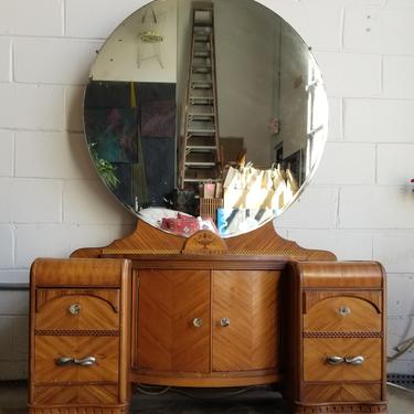 Art Deco Vanity with mirror