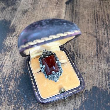 DECO-DENCE Vintage 20s Silver Marcasite and Carnelian Ring | 1920s Gemstone Statement Jewelry | 30s Art Deco, Flapper Gatsby | Size 4 1/2 
