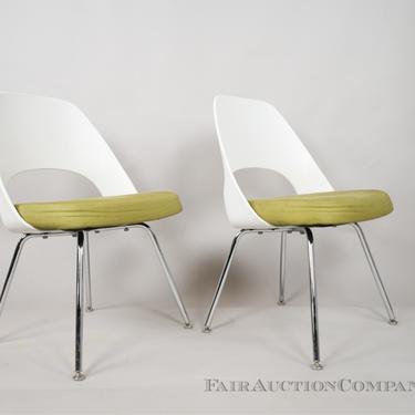 Pair of Eero Saarinen for Knoll Executive Chairs