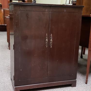 Item #MG6 Vintage Oak Cabinet w/ Lift Top