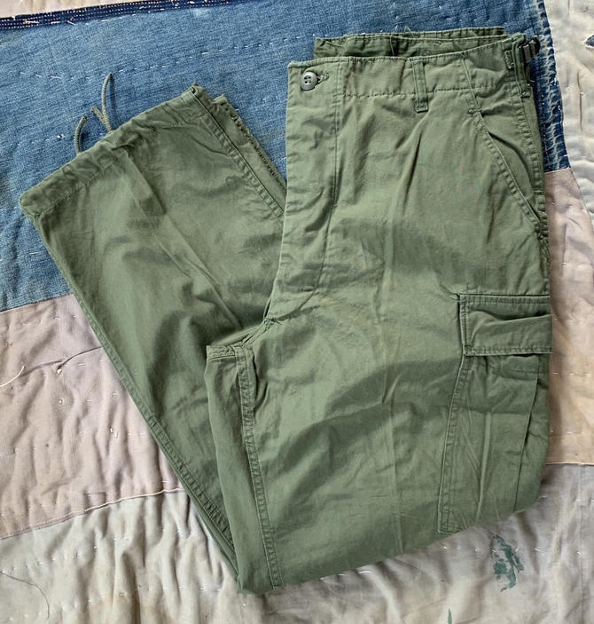 Olive Drab Rip-Stop Vintage Vietnam Fatigue Pants Large