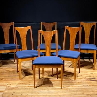 Restored Set of 6 Broyhill Brasilia Walnut Dining Chairs - Broyhill Premier Mid Century Modern Danish Style Furniture 