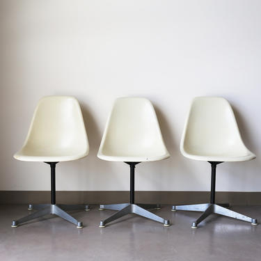 Set of 3 Herman Miller by Eames White Fiberglass Shell chairs on contract / swivel base 