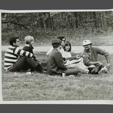 1980s Black & White Hippie Hippy Photograph Vintage Photo 8 x 10 
