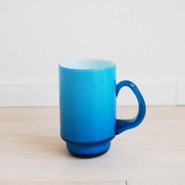 Danish Modern Holmegaard Mouth-Blown Cased Glass Mug Palet Blue Art Glass Michael Bang Made in Denmark 