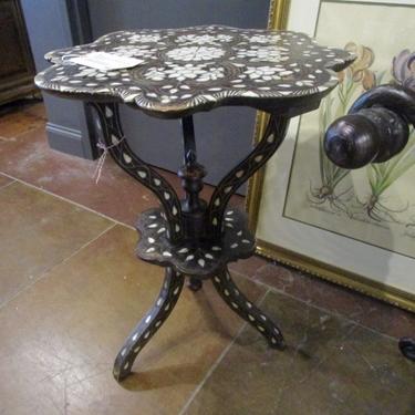 ANTIQUE MOROCCAN MOTHER OF PEARL INLAID ACCENT TABLE