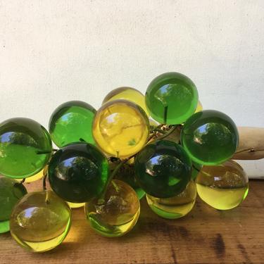 Mid Century Lucite Grapes, Green And Yellow Grape Cluster, Vintage Acrylic Grapes 