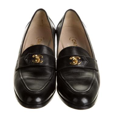 Vintage 90s CHANEL CC Logo Gold Turn Lock Black Leather Loafers Flats Shoes Slip On Loafer Ballet Flats It 40.5 / Us 9.5 - 10 