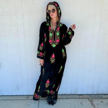 60s Vintage Embroidered Hooded Kaftan Black Velvet Maxi Dress Bohemian Clothing Witchy Vibes Goth Clothes 