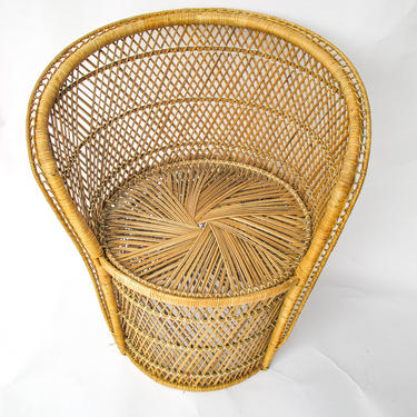Short Vintage Bohemian Peacock Woven Barrel Chair 