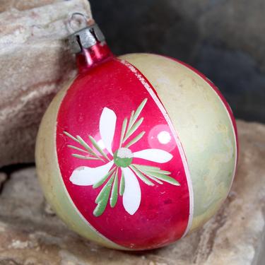 Hand Painted Christmas Lily Glass Ornament - Vintage Glass Christmas Ornament, circa 1940s/1950s | FREE SHIPPING 