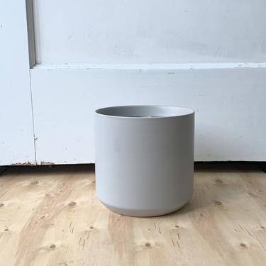 7&quot; Pot/Planter-Matte Grey Cylinder