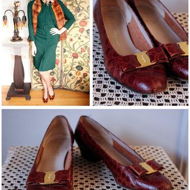 1980s Shoes // Ferragamo Classic Vera Bow Heels // vintage 80s Ferragamo 