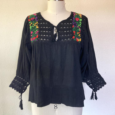 Vintage black hand embroidered Mexican blouse 