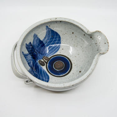 Vintage Ceramic Mixing Bowl with Pour Spout 
