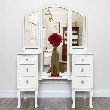 Vintage White Vanity with Trifold Mirror - Vintage Dresser - Vintage Dressing Table - Farmhouse Vanity 