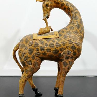Vintage Woven Chinese Giraffe Asian Style Basket Sculpture 